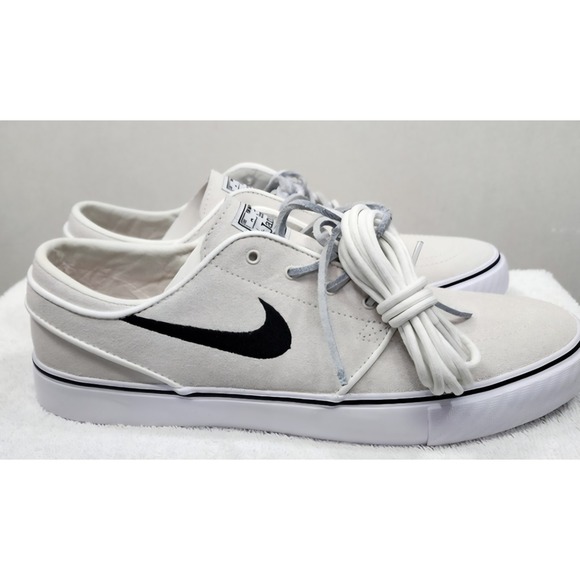 Nike Other - Nike Zoom Stefan Janoski+ SB Summit White Black Size 6 Mens FD6757 100